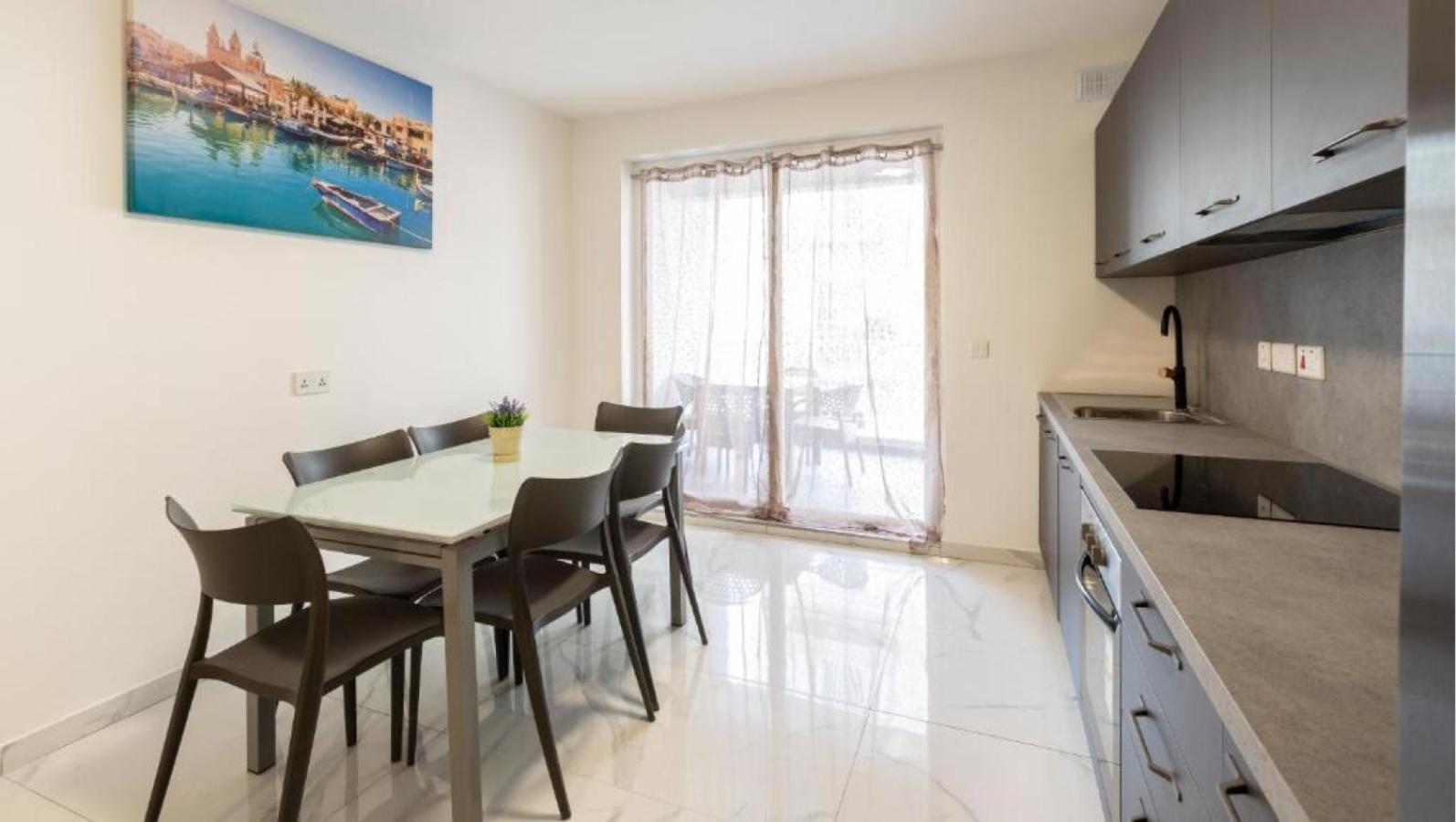 New And Modern Home In Bugibba, Great Location St. Paul's Bay Exterior photo