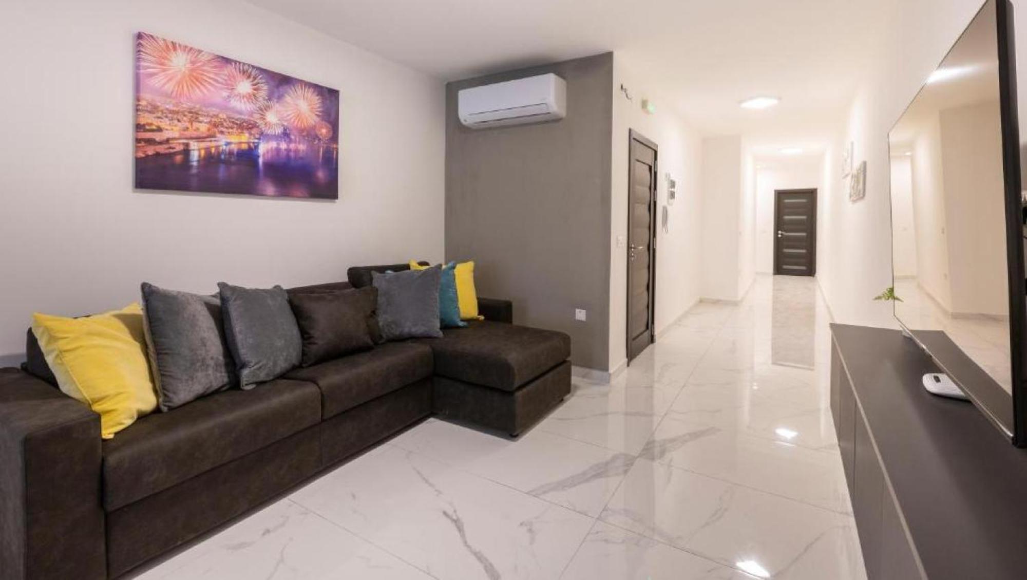 New And Modern Home In Bugibba, Great Location St. Paul's Bay Exterior photo