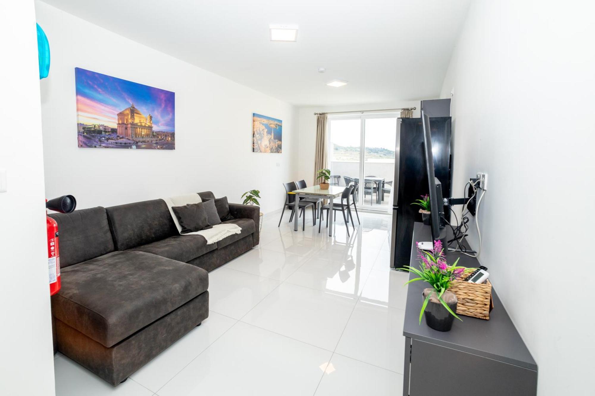 New And Modern Home In Bugibba, Great Location St. Paul's Bay Exterior photo