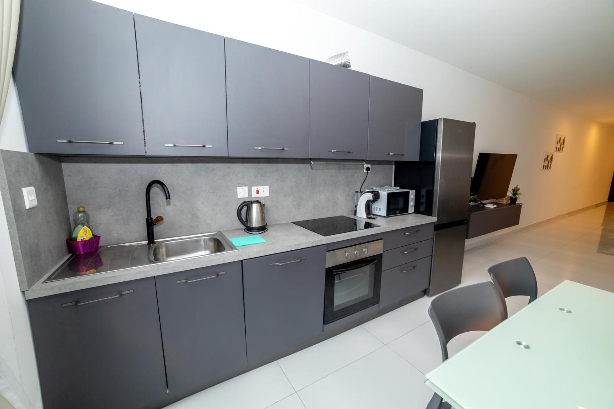 New And Modern Home In Bugibba, Great Location St. Paul's Bay Exterior photo