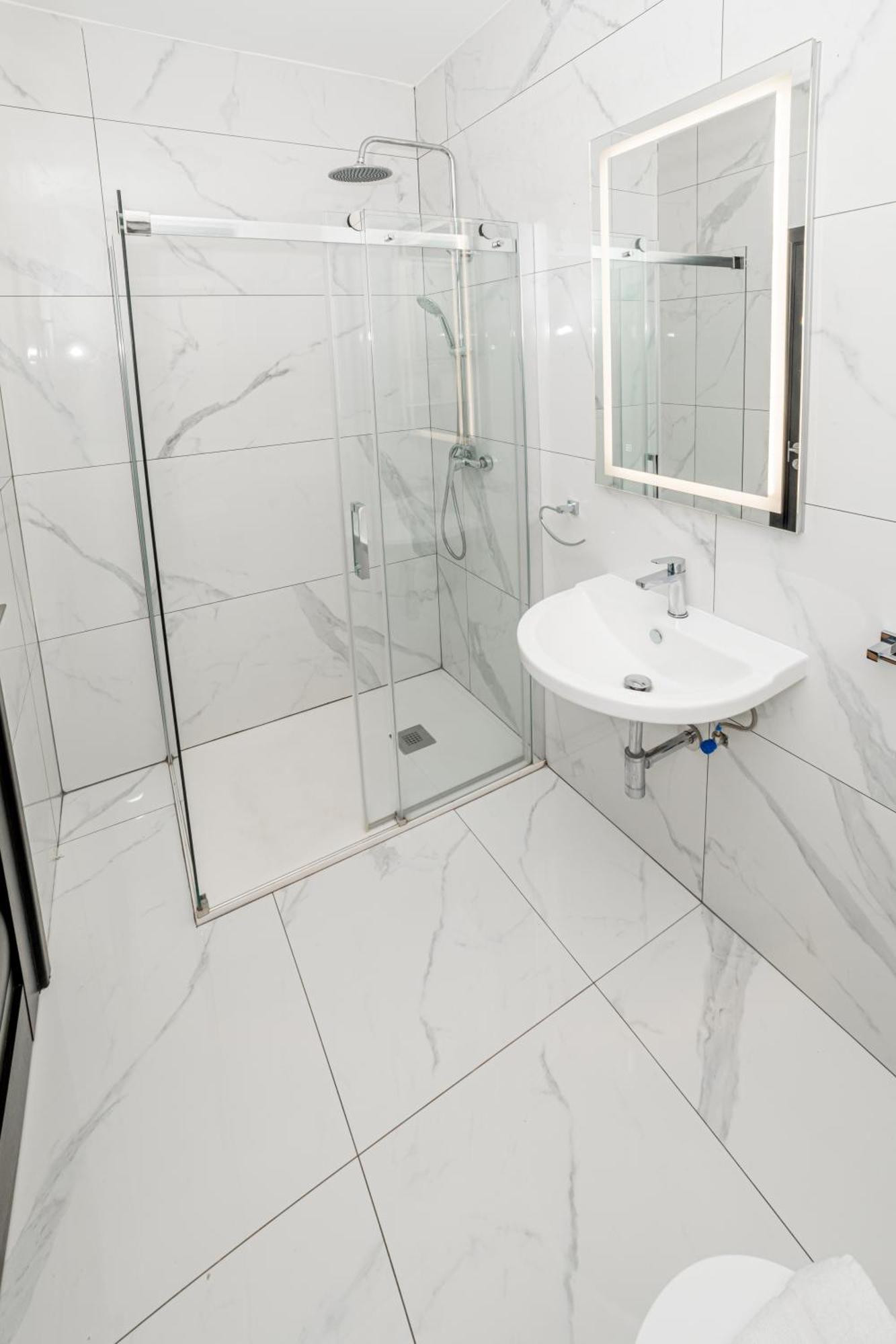 New And Modern Home In Bugibba, Great Location St. Paul's Bay Exterior photo